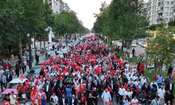 9 Yıl Önceki Ruhla; Kahramanmaraş Demokrasi ve Milli Birlik Kortejinde Buluştu