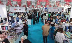 410 Bin Ziyaretçi, 400 Yazar ve 150 Yayıneviyle Kültür Sanat Şöleni Yaşandı