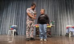 Çocuklar Büyükşehir’in Gösterisiyle Eğlence Dolu Bir Gün Geçirdi