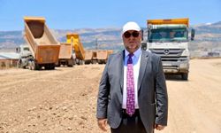 DULKADİROĞLU’NDA 2 AYDA 60 KM YOL YAPILDI