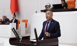 KARATUTLU, BAKANLIĞI TOPA TUTTU