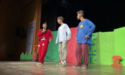 “Küçük Cesaretler Kulübü” Minik İzleyicilere Unutulmaz Bir Gün Yaşattı