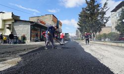 Büyükşehir, Dulkadiroğlu’nda Asfalt Mesaisini Sürdürüyor