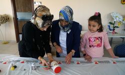 Minik Eller Ramazan Kandili Tasarladı