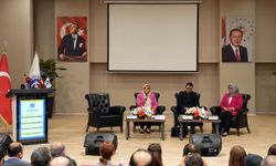 Uzman İsimler Otizmi Tüm Yönleriyle Ele Aldı