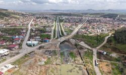 Büyükşehir, 10 Milyonluk Yatırımla Şekeroba’nın Yeni Köprüsünü Hizmete Sundu