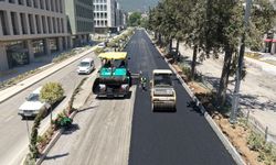 Azerbaycan Mahallesi’nde Asfalt Mesaisi Tüm Hızıyla Sürüyor