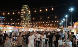 GELENEKSEL AĞUSTOS FUARI ESNAFIN YÜZÜNÜ GÜLDÜRDÜ