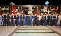 AÇILIŞI, PATRONLARIN PATRONU YAPTI