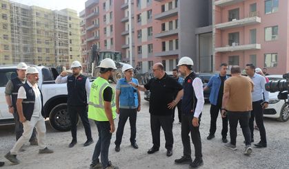 BAŞKAN MEHMET AKPINAR, GÜNEŞEVLER REZERV KONUT PROJESİ SAHASINI İNCELEDİ