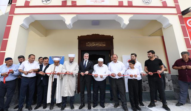Dulkadiroğlu Osmangazi Camii İbadete Açıldı