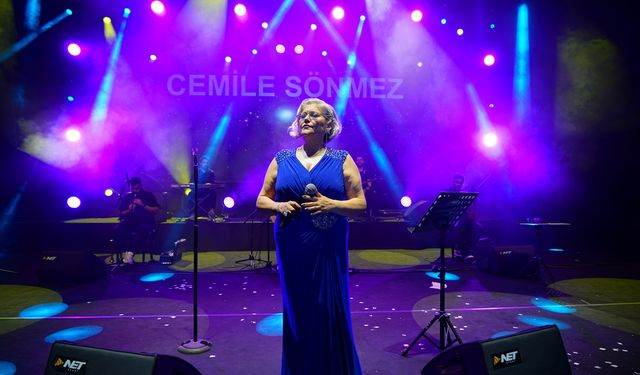 Cemile Sönmez KAFUM’da Müzik Ziyafeti Sundu