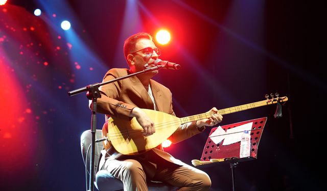 Sazın ve Sözün Ustası İsmail Altunsaray, KAFUM’da Müzik Ziyafeti Sundu