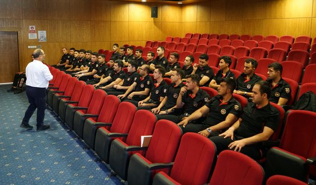 Büyükşehir’den Yeni İtfaiye Erlerine İş Sağlığı ve Güvenliği Eğitimi