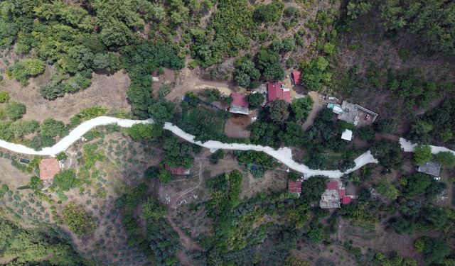 Büyükşehir’den Andırın Kırsalına 10 Bin Metrekare Kilit Parke