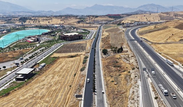 Kavlaklı OSB ve Mahallelere Ulaşım Sağlayan Yol Yenilendi