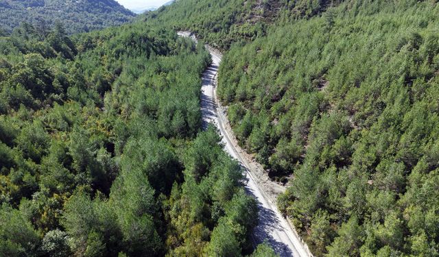Büyükşehir, Andırın’da Bir Mahallenin Daha Yolunu Yeniledi