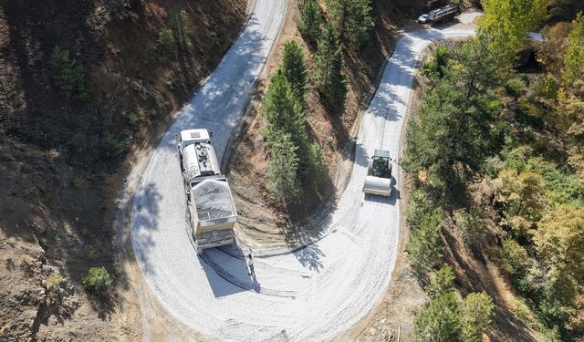 Büyükşehir’le Ekinözü Kırsalında Ulaşım Daha Modern
