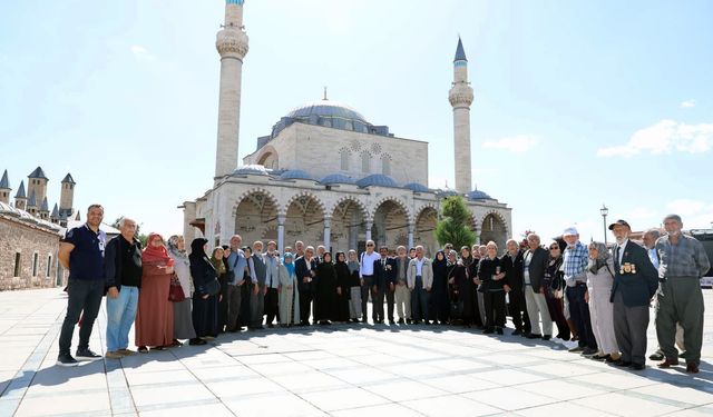 Büyükşehir’den Sevgi Dolu Proje; 50 Yıllık Sevdalar Konya ve Nevşehir’de!