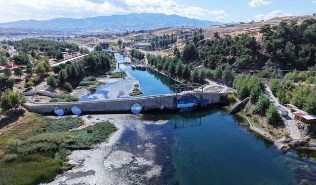 5 Asırlık Ceyhan Köprüsü’nün Restorasyonu Tamamlanıyor