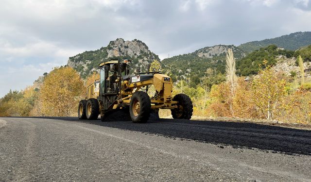 Andırın’a Ulaşımı 20 Kilometre Kısaltan Arterde Son Çalışmalar Yapılıyor