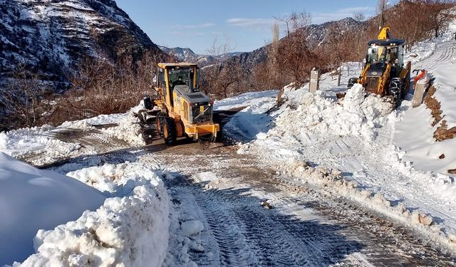 ONİKİŞUBAT’TA 7/24 KAR MÜCADELESİ