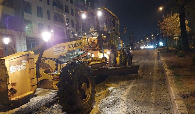 Büyükşehir’den Yollara Anında Müdahale