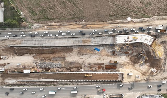 Sanayi Kavşağı İnşaatı Hızla Devam Ediyor