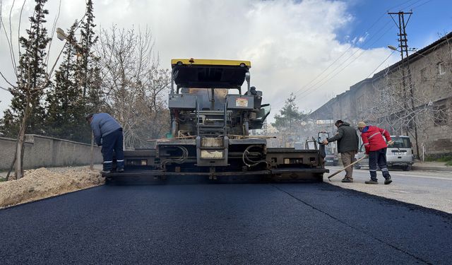 Büyükşehir Dulkadiroğlu’nda Yol Yenilemelerine Devam Ediyor