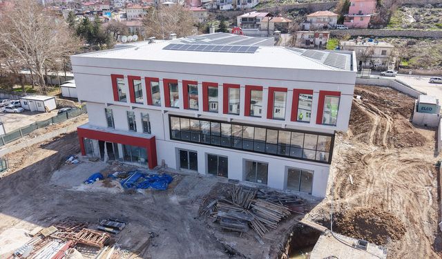 Elbistan’ın Yeni Kütüphanesinde Sona Doğru