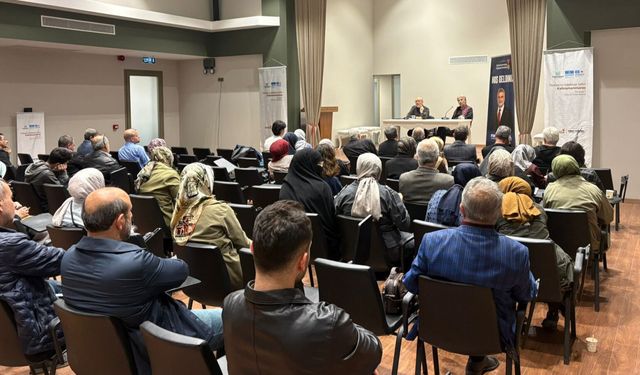 Büyükşehir’in Yazarlık Akademisinde ‘Kalemin Gücü’ Konuşuldu