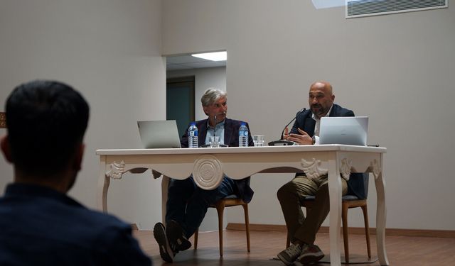 Türk Edebiyatının Üretken Yazarı Kemal Tahir’in Fikir Dünyası Konuşuldu