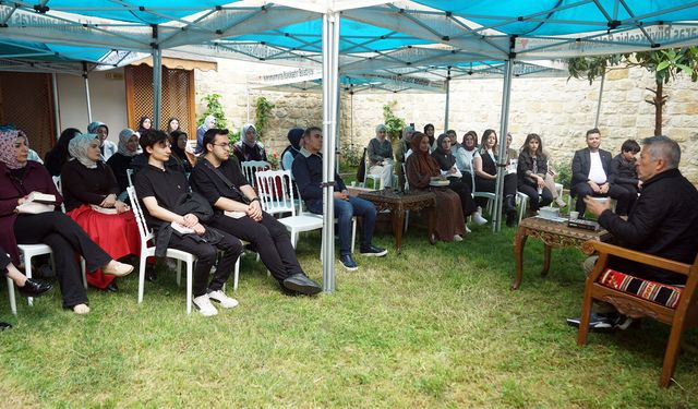 Gençler Alev Alatlı Okumaları’nda Buluştu; En İyi Tahlile Kapadokya Ödülü