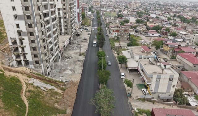 Büyükşehir, Dulkadiroğlu Şeyh Şamil Caddesi’nin Asfaltını Yeniledi