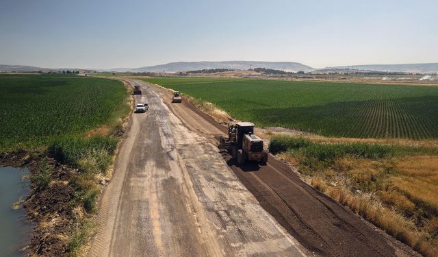 Dulkadiroğlu – Pazarcık Sınırındaki Mahallelerin Yolu Büyükşehir’le Yenileniyor