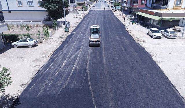 Büyükşehir, Elbistan Darende Caddesi’nde Dönüşüm Başlattı