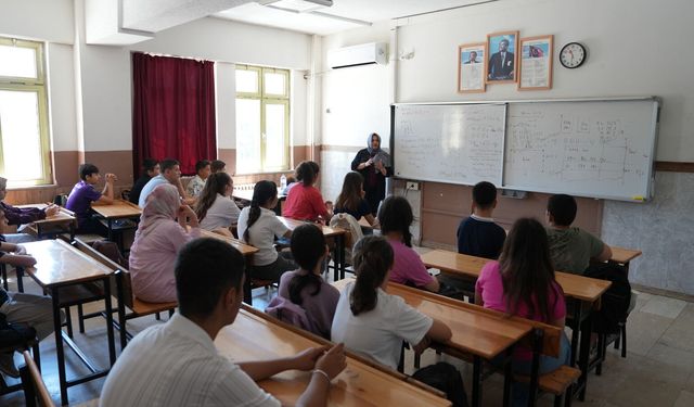 Gençler Yaz Tatilini Pusula Maraş Akademileriyle Verimli Geçiriyor