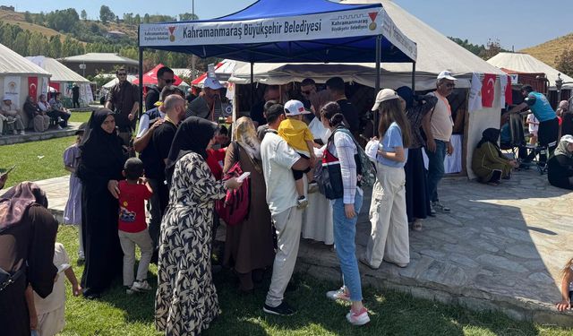 KAHRAMANMARAŞ’IN KÜLTÜREL ZENGİNLİKLERİ AHLAT’TA DÜNYAYA TANITILDI