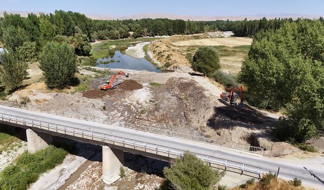 ELBİSTAN KIRSALINDA ULAŞIMI RAHATLATACAK BİR YOL YATIRIMI DAHA