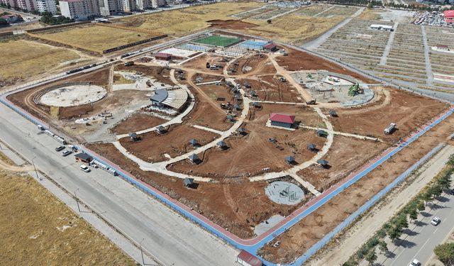 AFŞİN MİLLET BAHÇESİ’NDEKİ DÖNÜŞÜM TAMAMLANIYOR