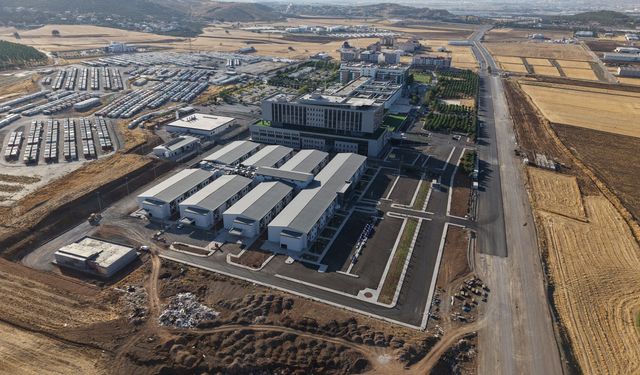 NFK ŞEHİR HASTANESİ VE FERHUŞ SAĞLIK KOMPLEKSİ ÇEVRESİNE DÜZENLEME