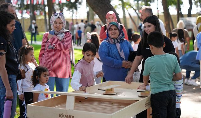 MİNİKLER HAFTA SONUNU KALE’DE BÜYÜKŞEHİR’İN ETKİNLİKLERİYLE DEĞERLENDİRİYOR