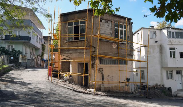 TARİHİ ADADA DÖNÜŞÜM BAŞLADI