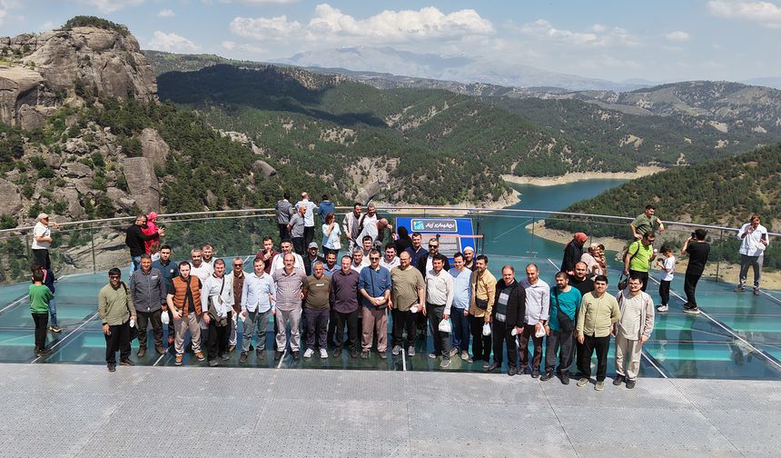 İşitme Engelli Vatandaşlar, Kahramanmaraş’ın Güzelliklerine Hayran Kaldı