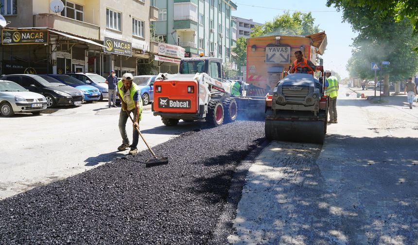 KASKİ, Altyapısı Tamamlanan Yollarda Asfalt Çalışmalarını Sürdürüyor