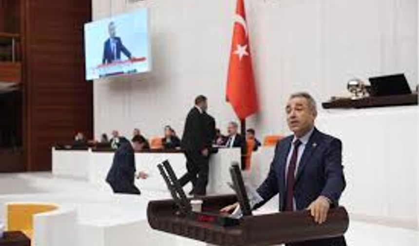 DEVA Partili Karatutlu: “Maraşlı esnaf zorda, yerinde dönüşüm süresi yetersiz!”