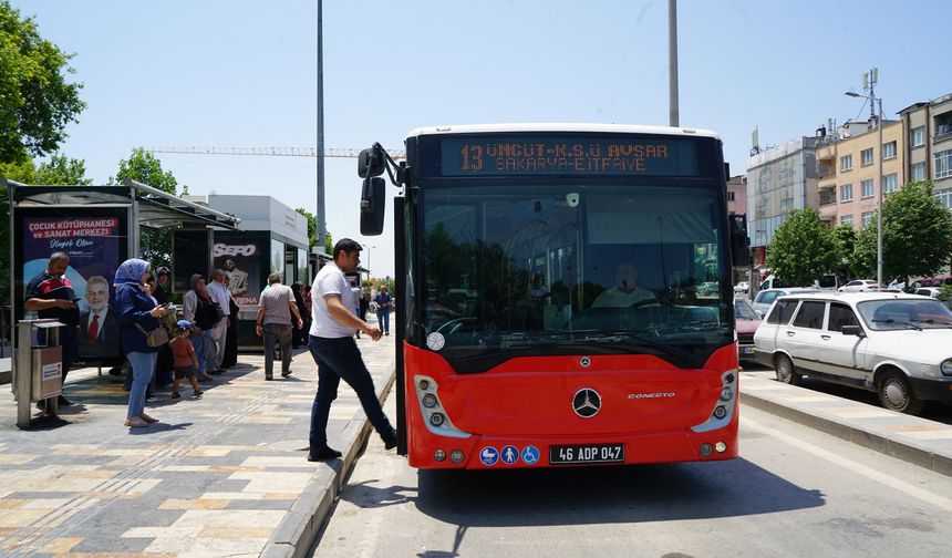 Bayramda Belediye Otobüslerinde Ulaşım Ücretsizdi: 11 Bin 250 Biniş Gerçekleştirildi