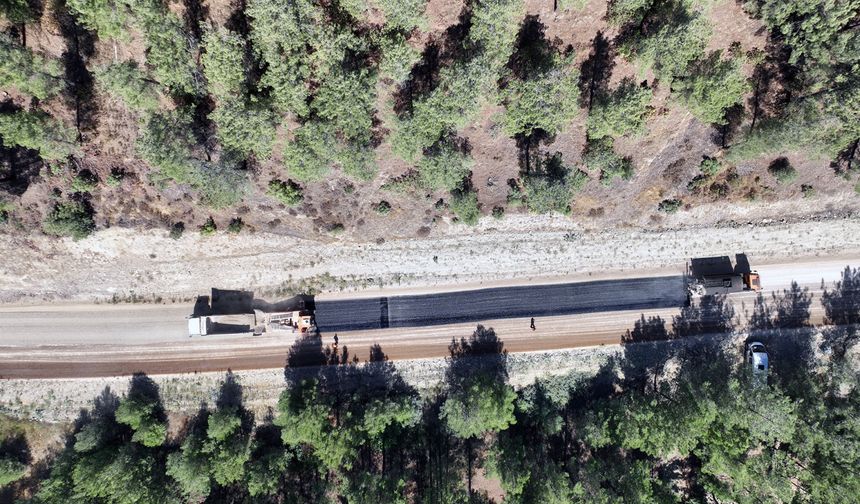 Andırın ile Şehir Merkezi Ulaşımını 20 Kilometre Kısaltacak Yol Tamamlanıyor