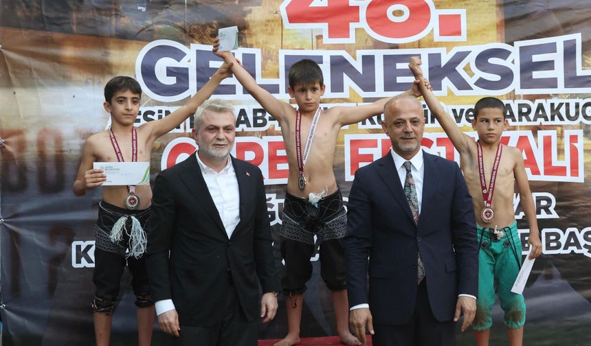 BAŞKAN GÖRGEL; “KARAKUCAK GÜREŞİMİZİ GELECEK NESİLLERE AKTARMAYI SÜRDÜRECEĞİZ”