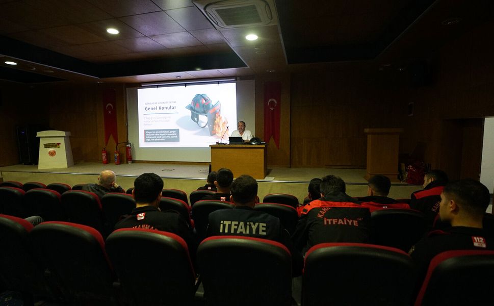 İtfaiye Personeline Kapsamlı İş Güvenliği Eğitimi